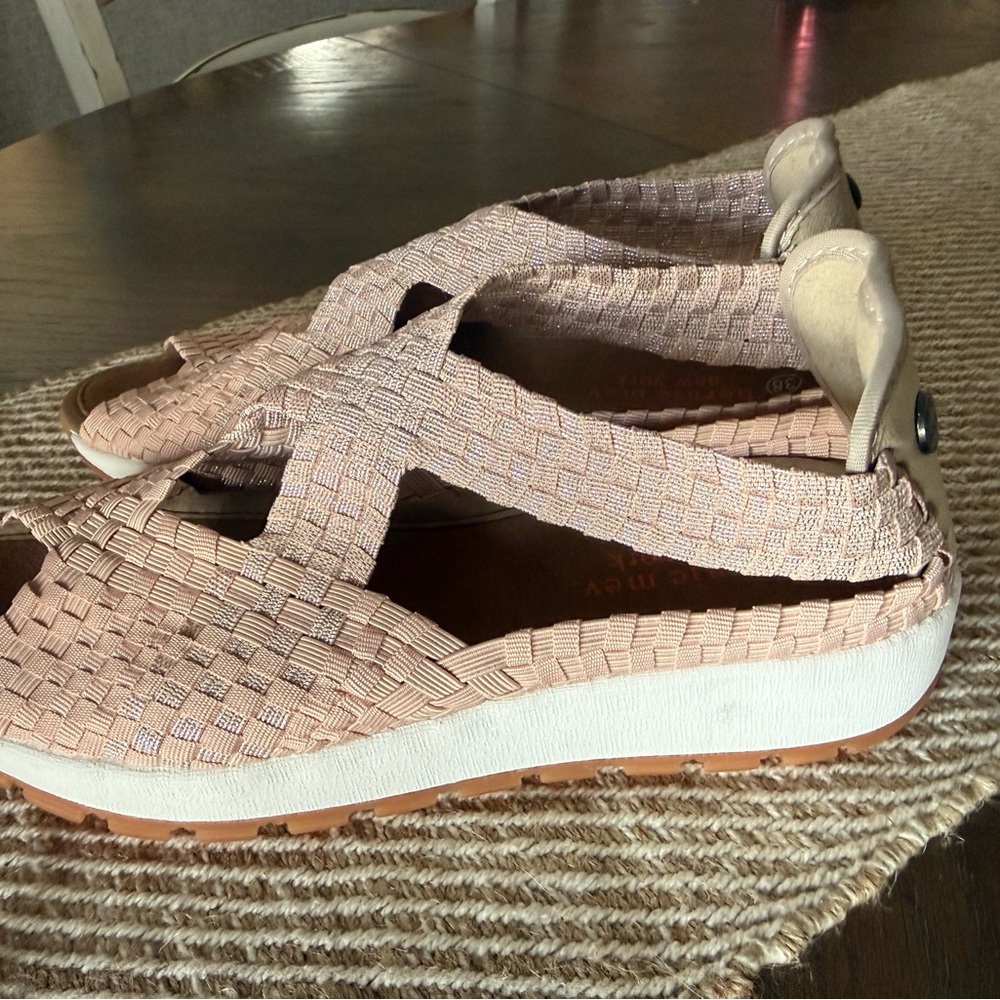 bernie mev. Light Pink Woven Sandals